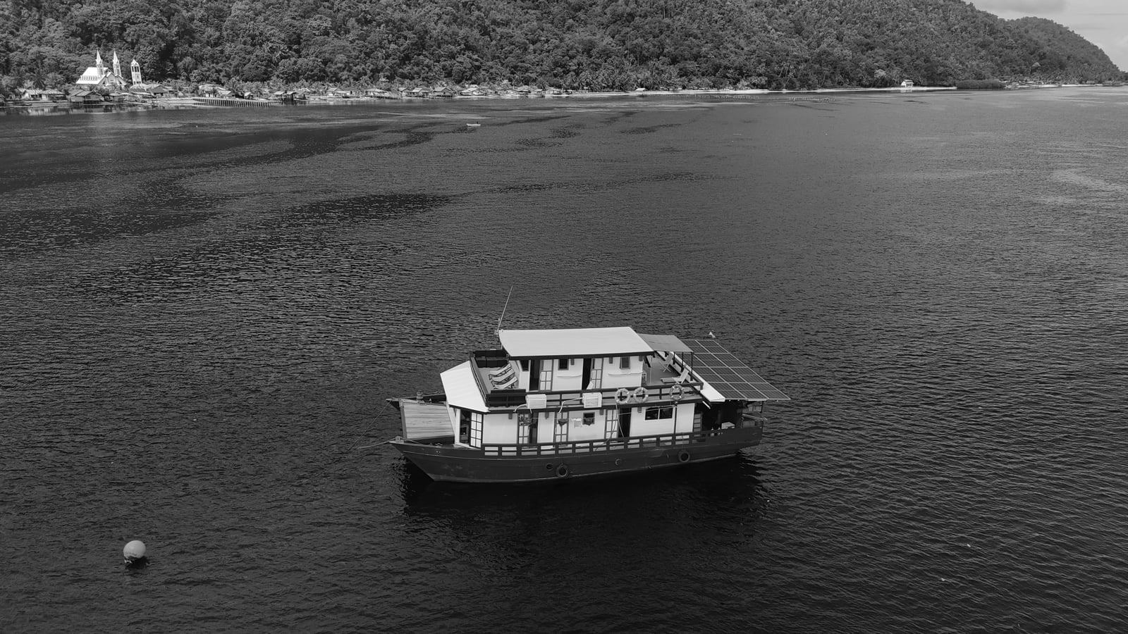 Fundraiser: The Boat That Protects Raja Ampat’s Corals
